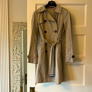 Comptoir des Cotonnierrs trenchcoat